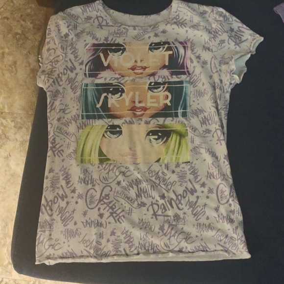 2 Girls Rainbow High Shirts - Picture 3 of 6